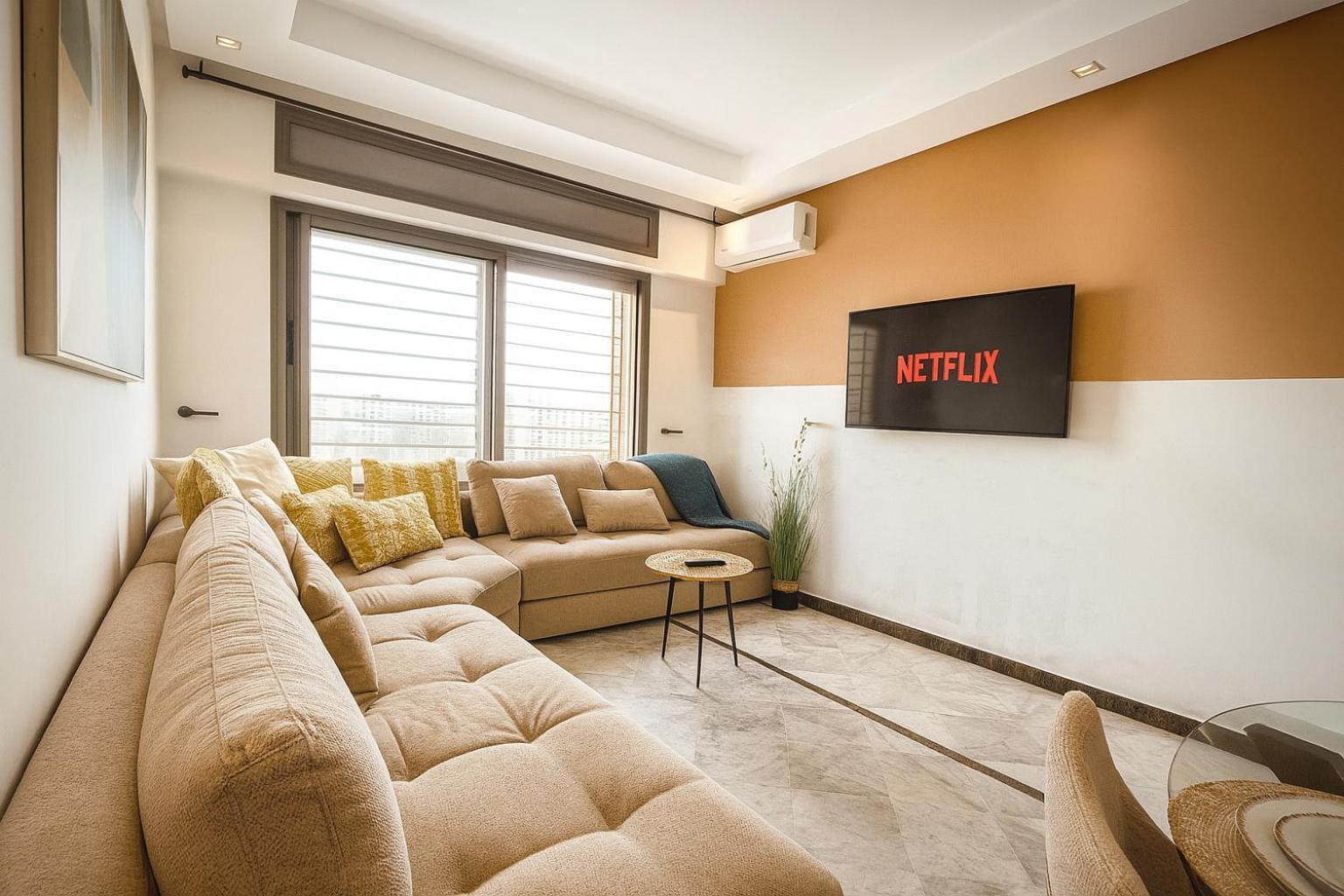 Cosy And Sunny - Private Rooftop - Near Train & Tramway Appartement